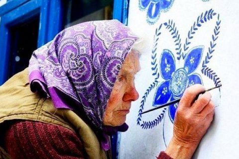 Работой бабушки Анны стоит только восхищаться