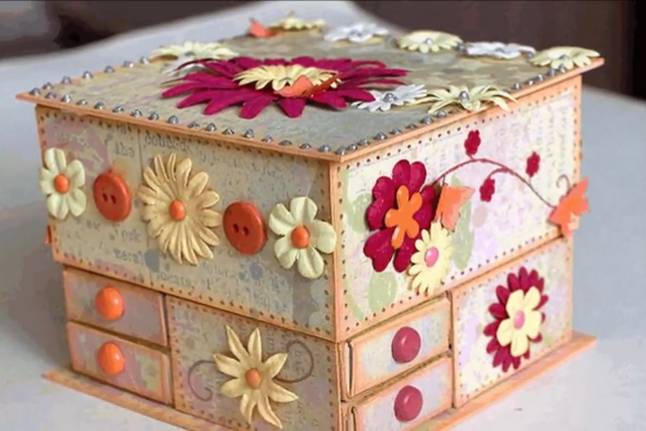 Сделаем красивую шкатулку из картона своими руками