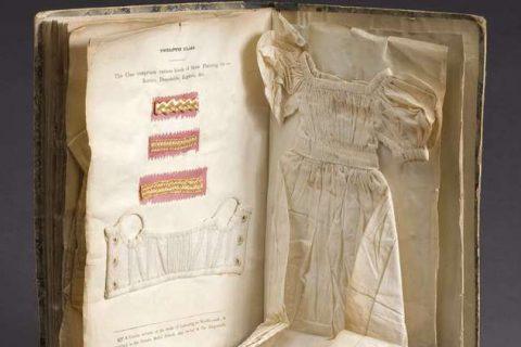 Древняя Ирландская книга по рукоделию 1833-1837 годов, смотрите как сохранилась