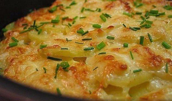 Вкусный картофель, запеченный в КЕФИРЕ под сыром!!!