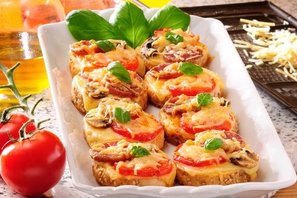 Горячий бутерброд НА СКОРУЮ РУКУ. Это как пицца только вкуснее!