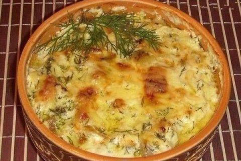 Вкусная картошечка с курицей и грибами в глиняных горшочках. Объедение