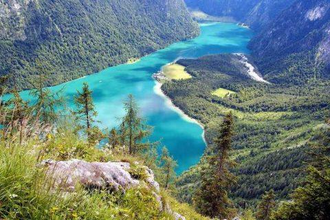 Самое чистое озеро Германии Кёнигзее — Королевское озеро. Живая красота, которую стоит увидеть!