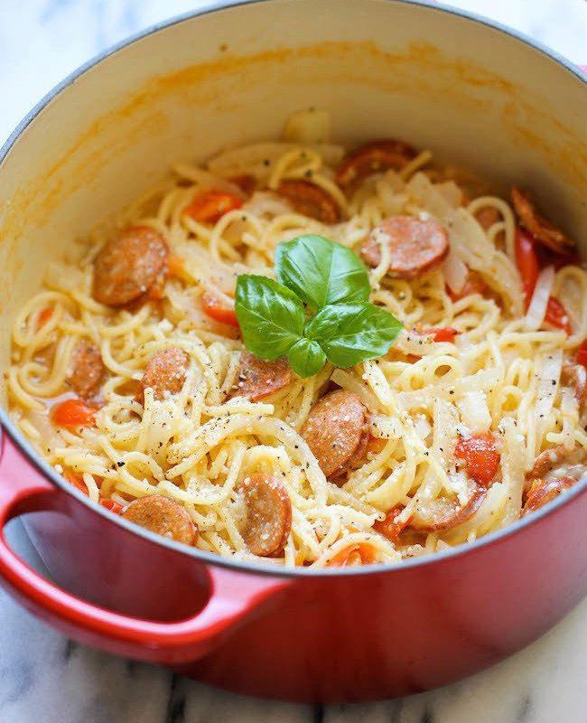 СУПЕР-СПАГЕТТИ с колбасками!!! Отличный вариант для ужина