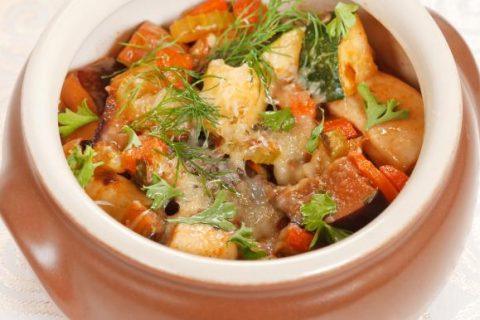 Вкусные ГОРШОЧКИ с капустой, картофелем и курицей. ОБЪЕДЕНИЕ