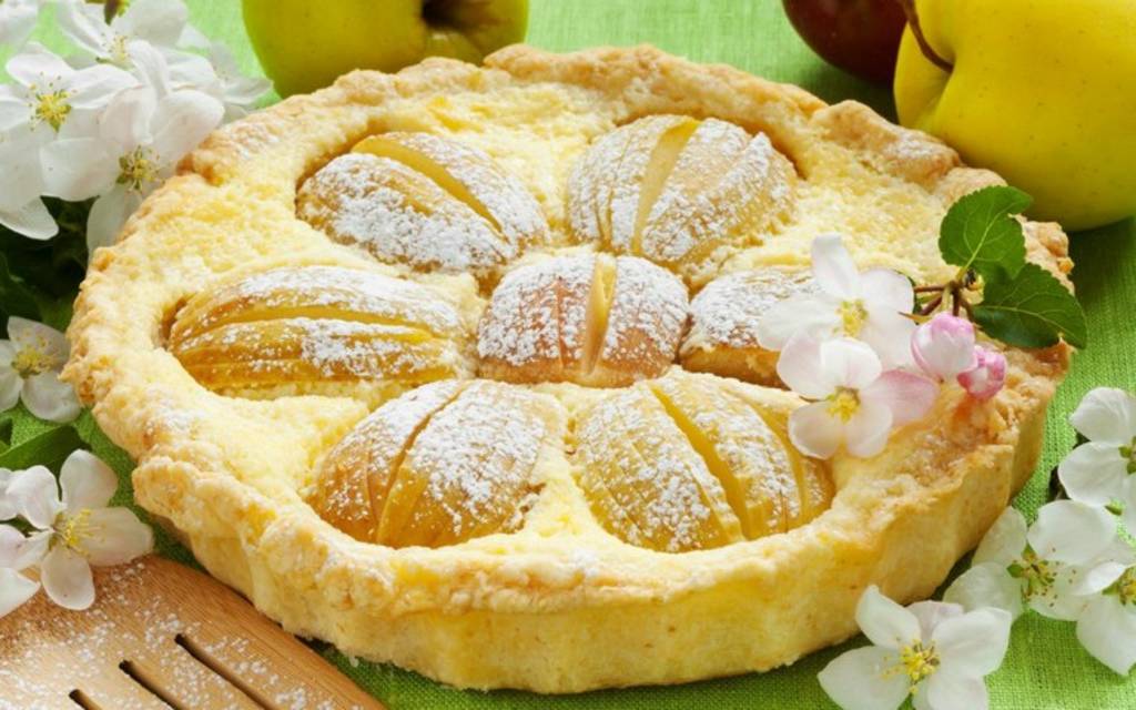 Вкуснейший яблочный пирог с ЗАЛИВКОЙ… Отличный рецептик!