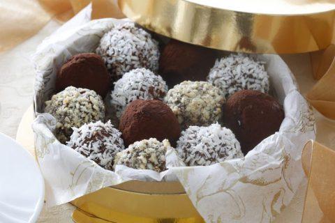 БРИГАДЕЙРО — вкуснейшие конфеты из сгущенки. Готовим вместе на раз, два!