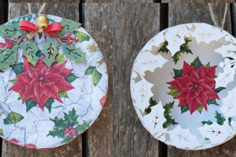 Adorno de navidad de cartón con dos decoraciones diferentes