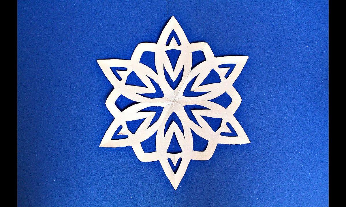 DIY  Как сделать Снежинку из бумаги. Новогодние поделки из бумаги своими руками