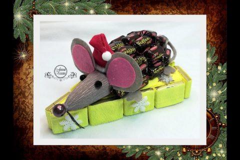 DIY?МЫШОНОК ИЗ КОНФЕТ на сыре из шоколада?Символ 2020 года своими руками?Подарок на Новый год?Mouse