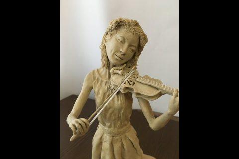 Лепка из пластилина. Девушка — Скрипачка