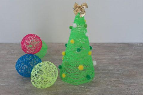 Новогодняя елка своими руками! Декоративная елка из ниток на Новый год!