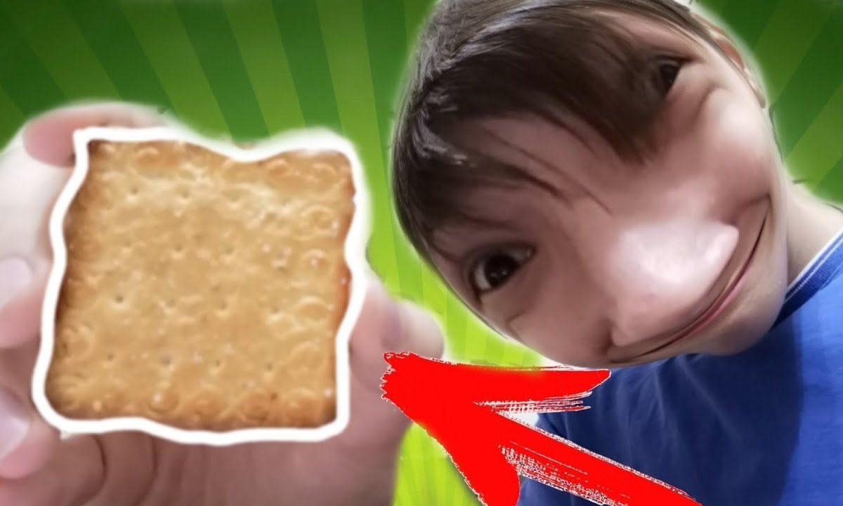 Попробуй не съесть печеньку челлендж!!!
