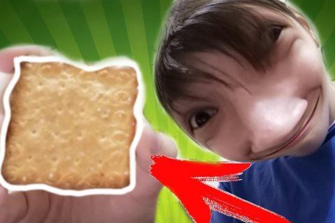 Попробуй не съесть печеньку челлендж!!!