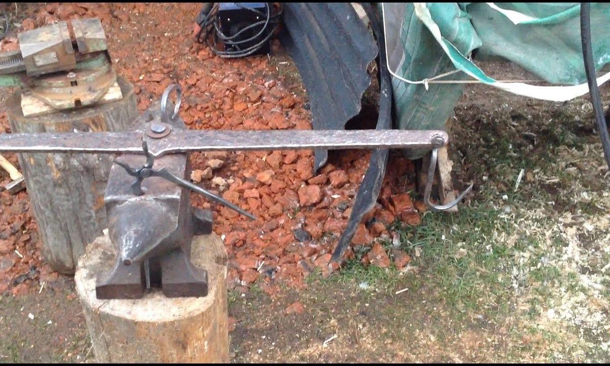 Полезные поделки из металлолома