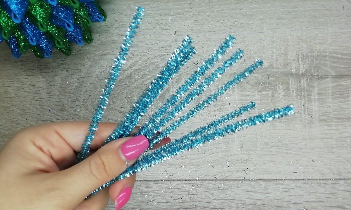 Посмотрите как можно быстро сделать ёлочку из синельной проволоки/ Поделки с детьми