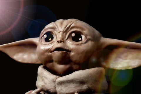 Sculpting Baby Yoda from the Mandalorian