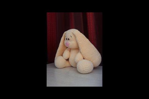 Классный зайчик, Крючком, из Плюшевой пряжи ,М.К.
