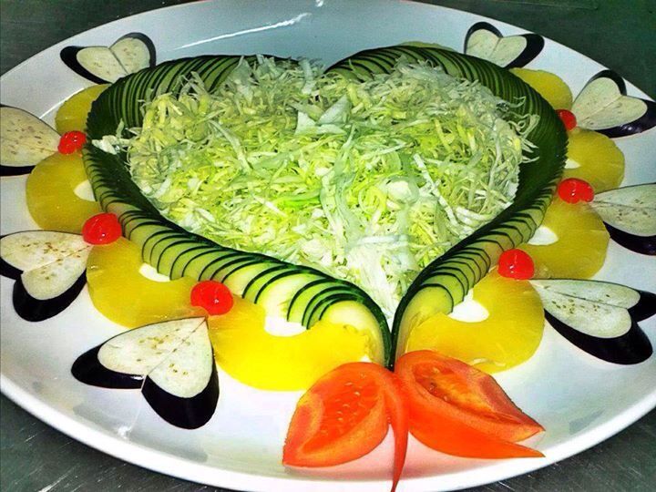 ОРИГИНАЛЬНЫЕ украшения блюд на праздничный стол! 23 ФОТО