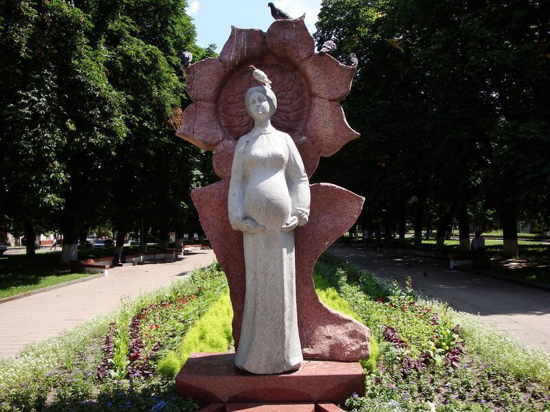 20 красивых памятников из разных городов, посвященные нашим мамам. Потрясающе мило!!!