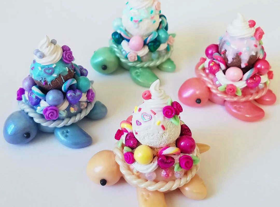 Чудесный мир черепах. Миниатюрные работы от ClaybieCharms