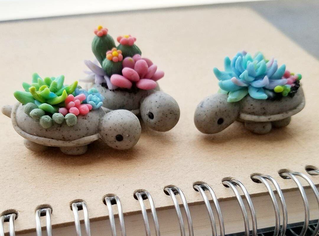 Чудесный мир черепах. Миниатюрные работы от ClaybieCharms