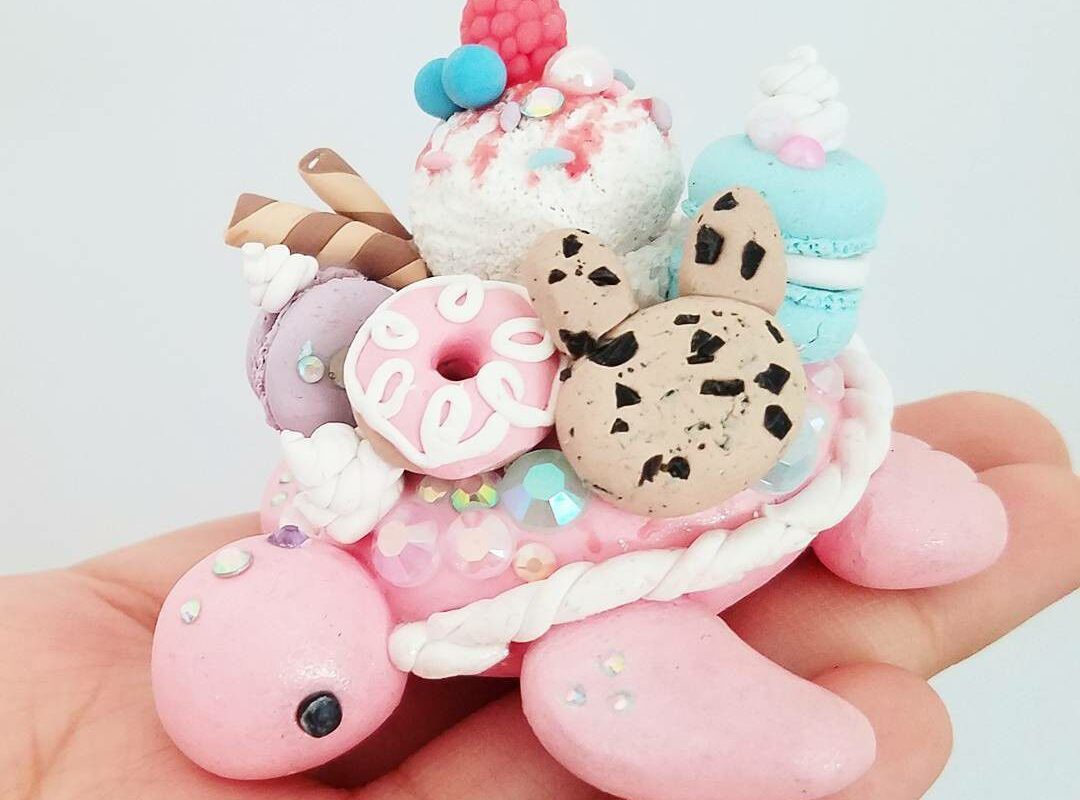 Чудесный мир черепах. Миниатюрные работы от ClaybieCharms