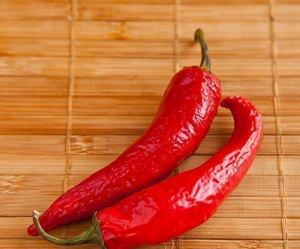 Как сделать вкусную домашнюю аджику?