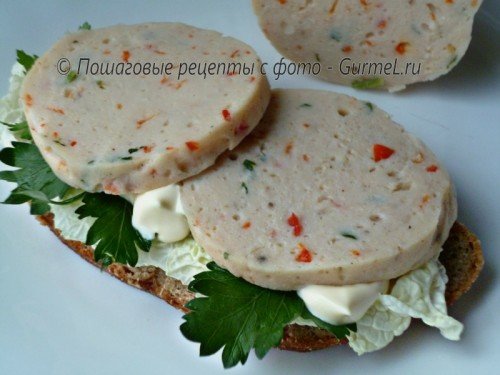 Домашняя колбаса, которую готовят в кружке