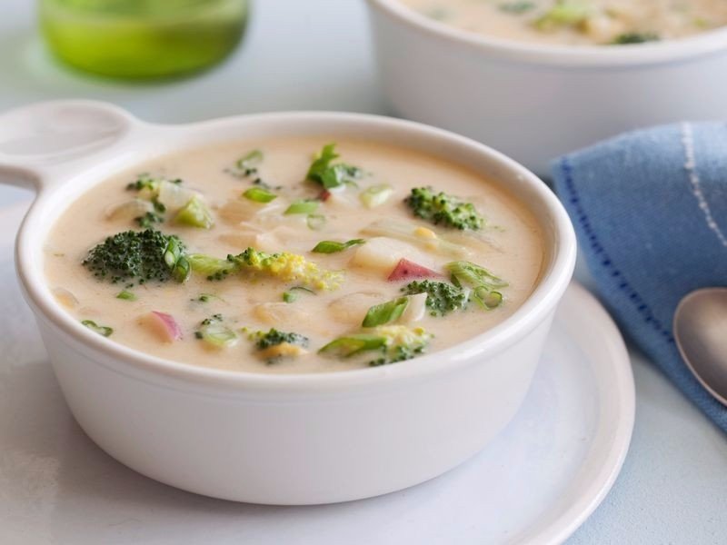 Сливочный супчик с брокколи и беконом. Пальчики оближешь!