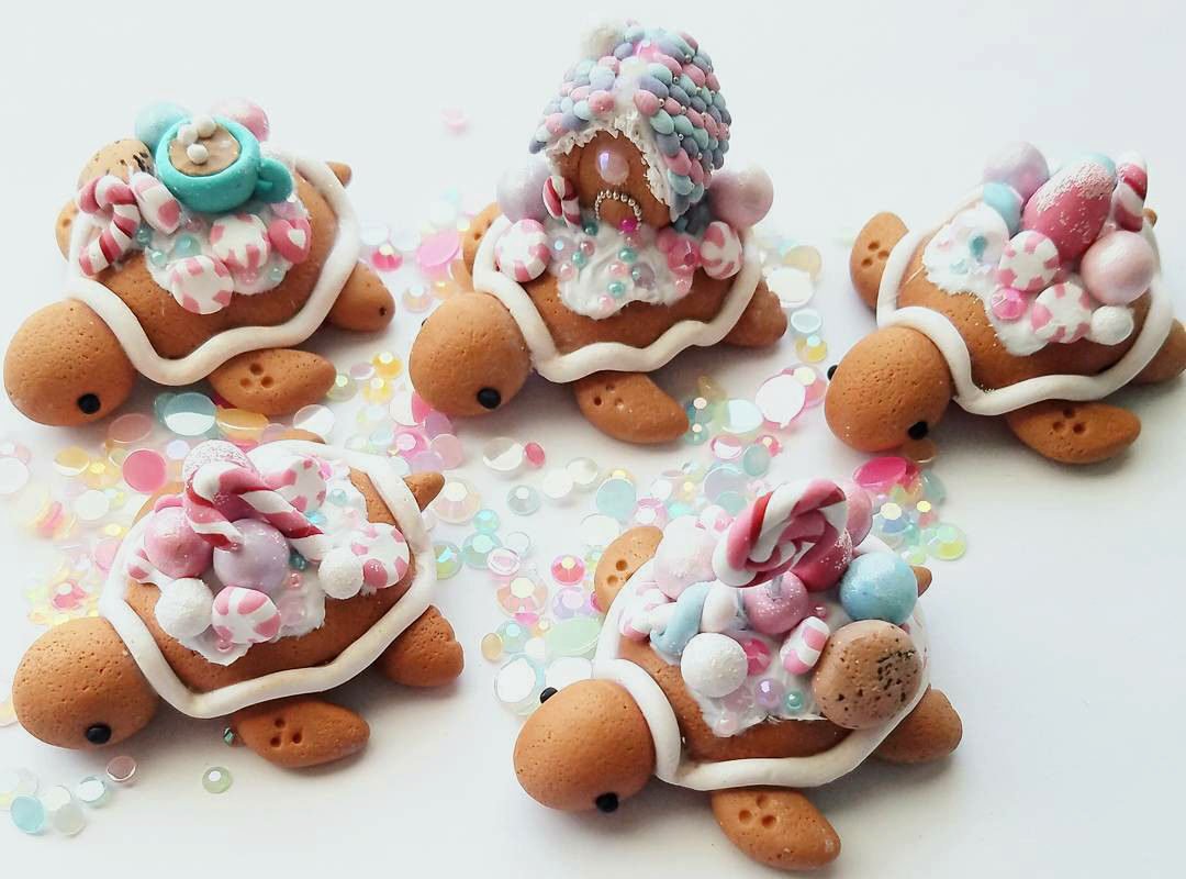 Чудесный мир черепах. Миниатюрные работы от ClaybieCharms